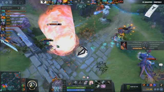 LFY.Monet gets a double kill!