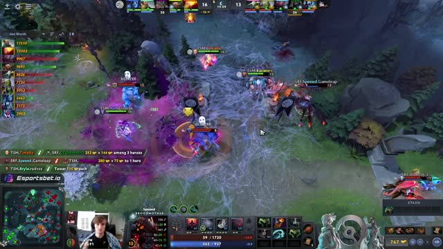 TSM FTX.Timado gets a triple kill!