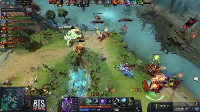 CoL.Meracle-'s double kill leads to a team wipe!