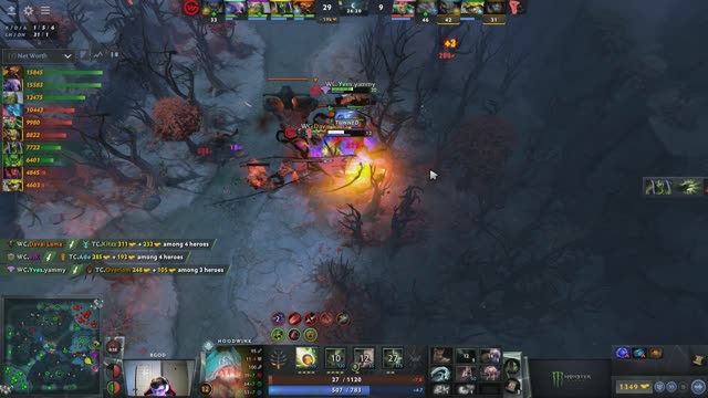 Davai Lama's triple kill leads to a team wipe!