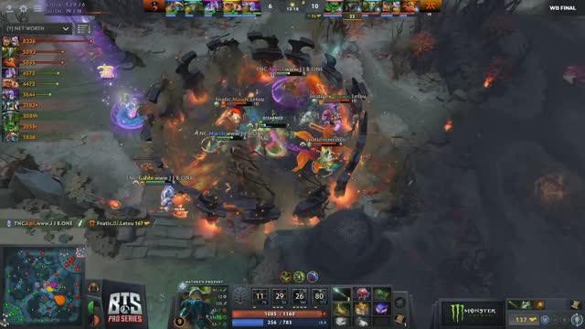 Fnatic.iceiceice gets a double kill!