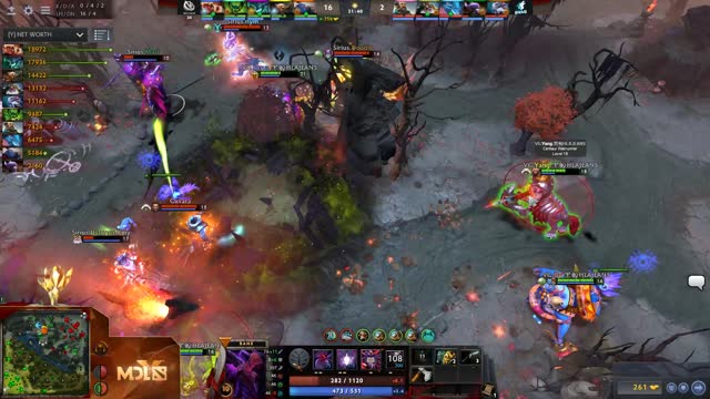 VG.Paparazi's triple kill leads to a team wipe!