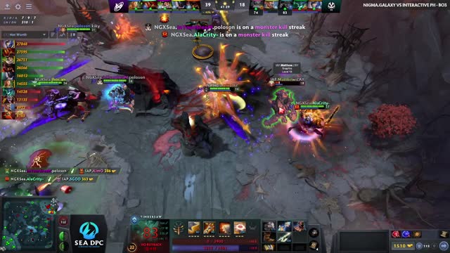 AlaCrity-'s triple kill leads to a team wipe!