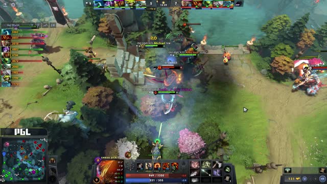 Frank-   /  大花 FEeDeR kills Ñengoflow KELOKE!