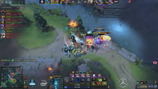 OpTic.CCnC gets a double kill!