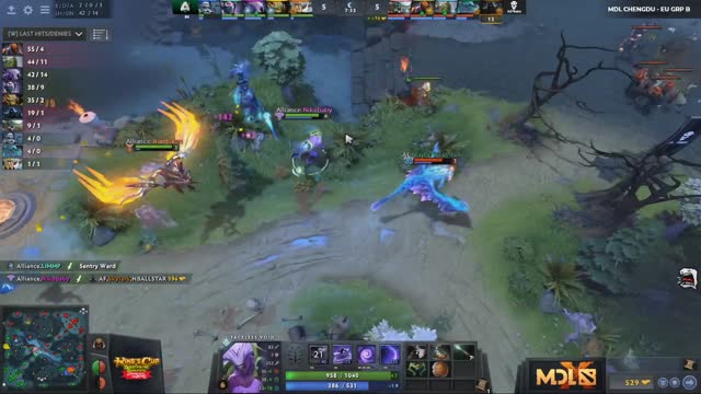 Mineski.Nikobaby gets a double kill!