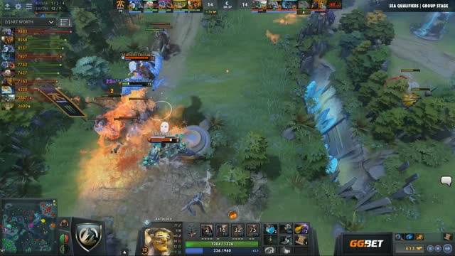 CG.FLYSOLO kills Fnatic.EternaLEnVy!