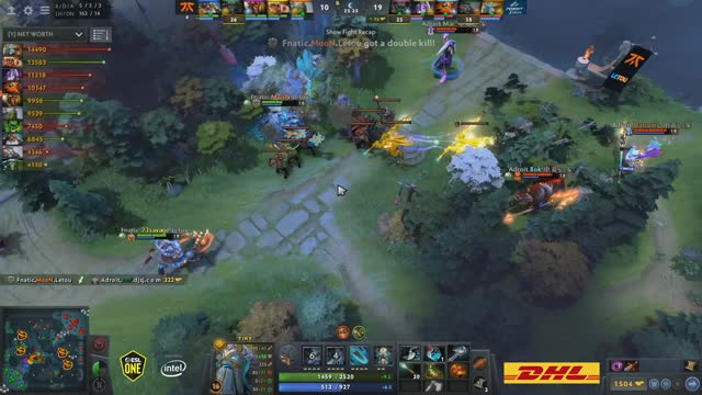 Fnatic.Moon gets a triple kill!