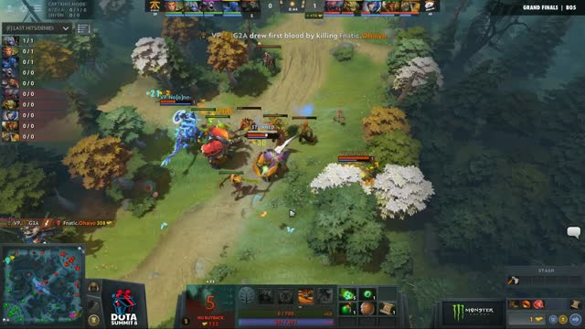 VP.Lil takes First Blood on Fnatic.Ohaiyo`!