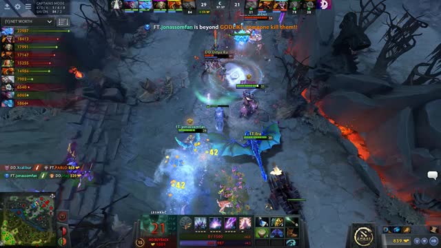 jonassomfan gets a triple kill!