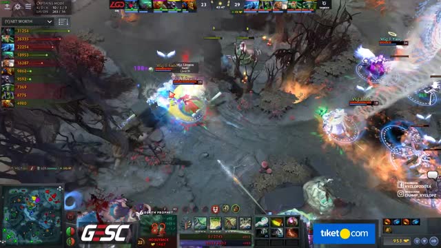 Sylar gets a double kill!