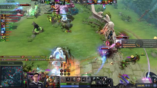 OG.bzm's ultra kill leads to a team wipe!