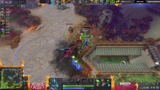 syndereN takes First Blood on Na`Vi.GeneRaL!