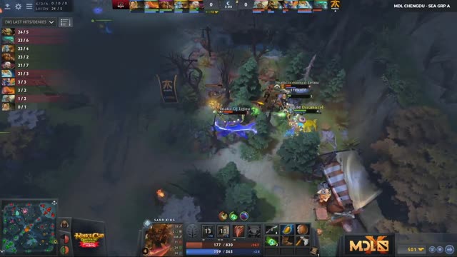 Fnatic.iceiceice takes First Blood on Khezcute!