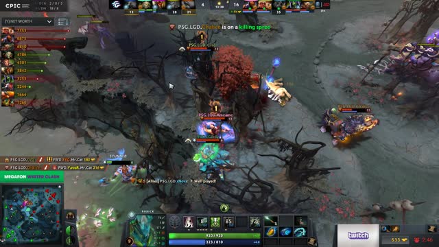 LGD.Maybe's double kill leads to a team wipe!