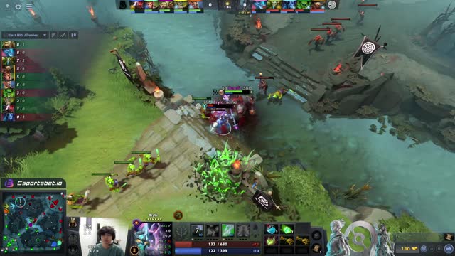 Dendi takes First Blood on Bryle!