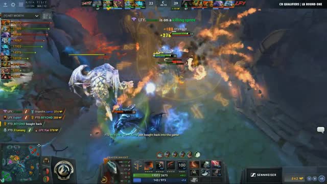 LFY.Monet gets a double kill!