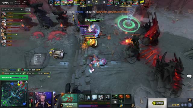 Liquid.Miracle-'s triple kill leads to a team wipe!