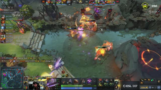 T1 teamwipes Fnatic!