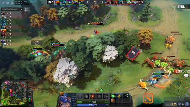 EHOME.Faith_bian takes First Blood on VGJ.T.ddc!