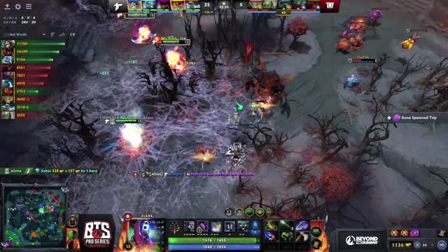 k1ng 51n Queen gets a double kill!