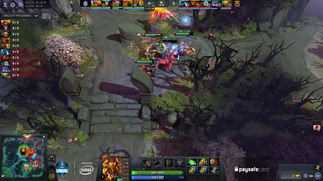 OG.7mad takes First Blood on Fnatic.PieLieDie!