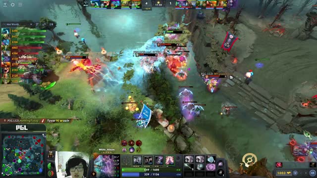 PSG.LGD gets 2 kills!