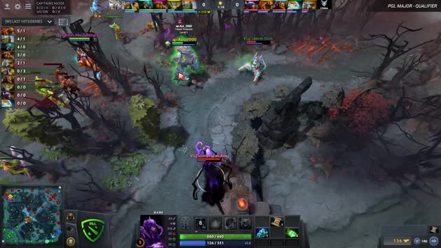 FLee takes First Blood on Aui_2000!