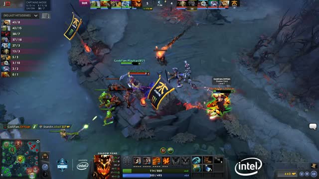 GeekFam and Fnatic trade 1 for 1!