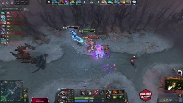 Secret and EG trade 1 for 1!
