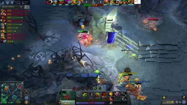 Feero kills w33!