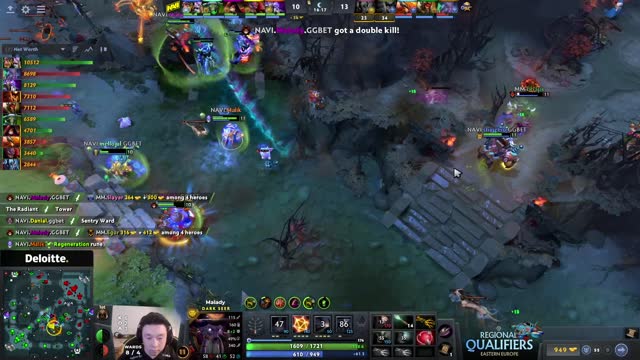 NAVI gets 4 kills!