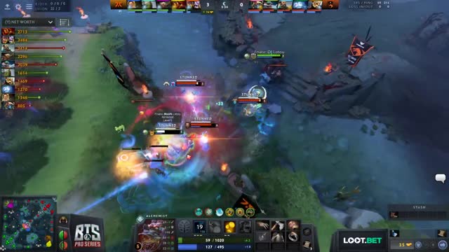 TNC.March kills Fnatic.Moon!