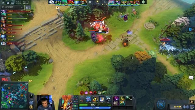 Fly kills EG.Arteezy!