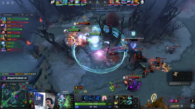 KuroKy kills Fishman!