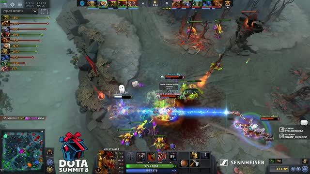 Fnatic.EternaLEnVy kills Teehee!