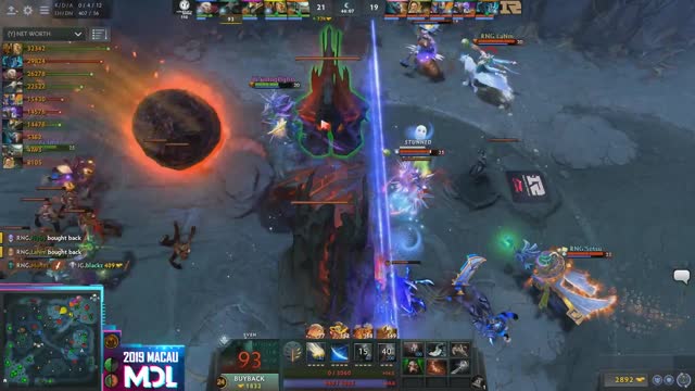 LFY.Monet gets a double kill!