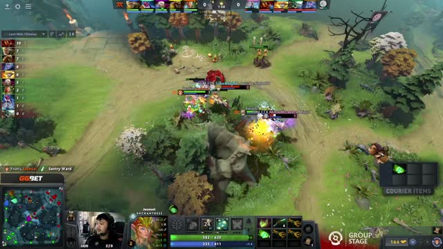 Fnatic.Raven takes First Blood on TSM FTX.MoonMeander!