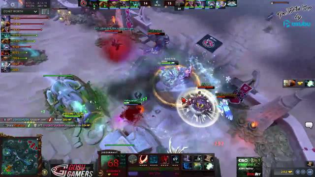 USHUSHUSH's ultra kill leads to a team wipe!