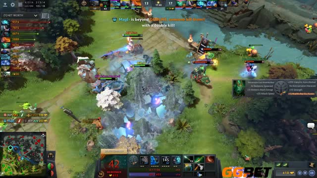 mouz.Madara's triple kill leads to a team wipe!