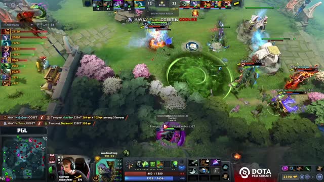 NAVI gets 4 kills!