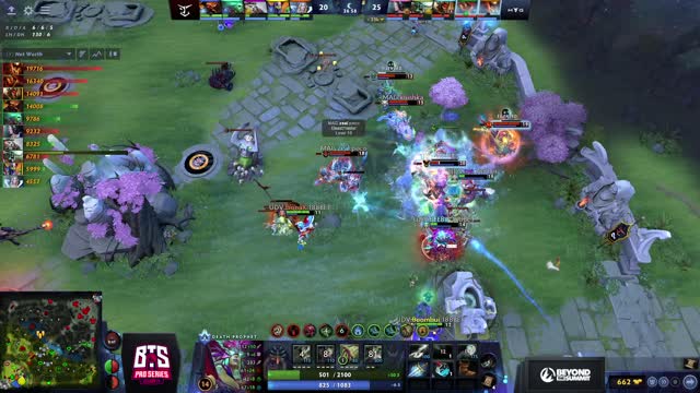 Meracle's triple kill leads to a team wipe!