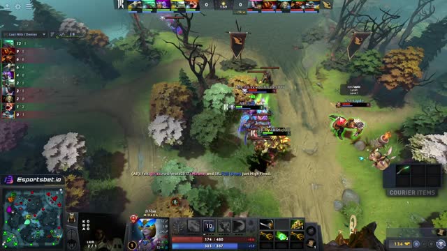 Arteezy takes First Blood on 솔지xx!