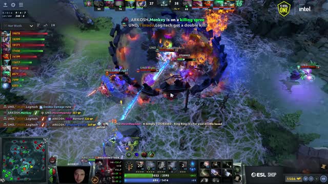 UND.Timado gets a triple kill!