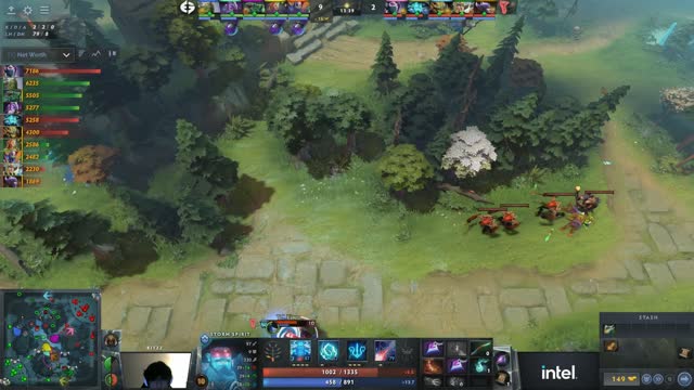 EG.Cr1t- kills Overlom!