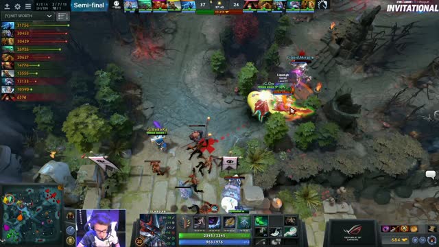 Q kills Miracle-!