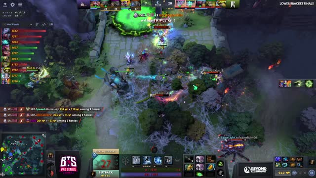 Arteezy gets a triple kill!