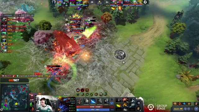 Arteezy gets a double kill!