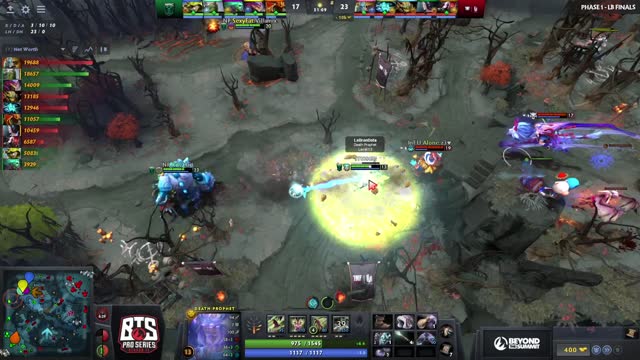 Affliction kills @LeBronDota!