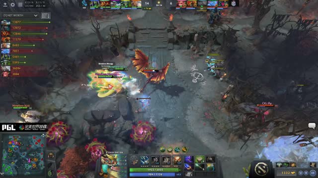 Newbee.uuu9/Moogy gets a double kill!